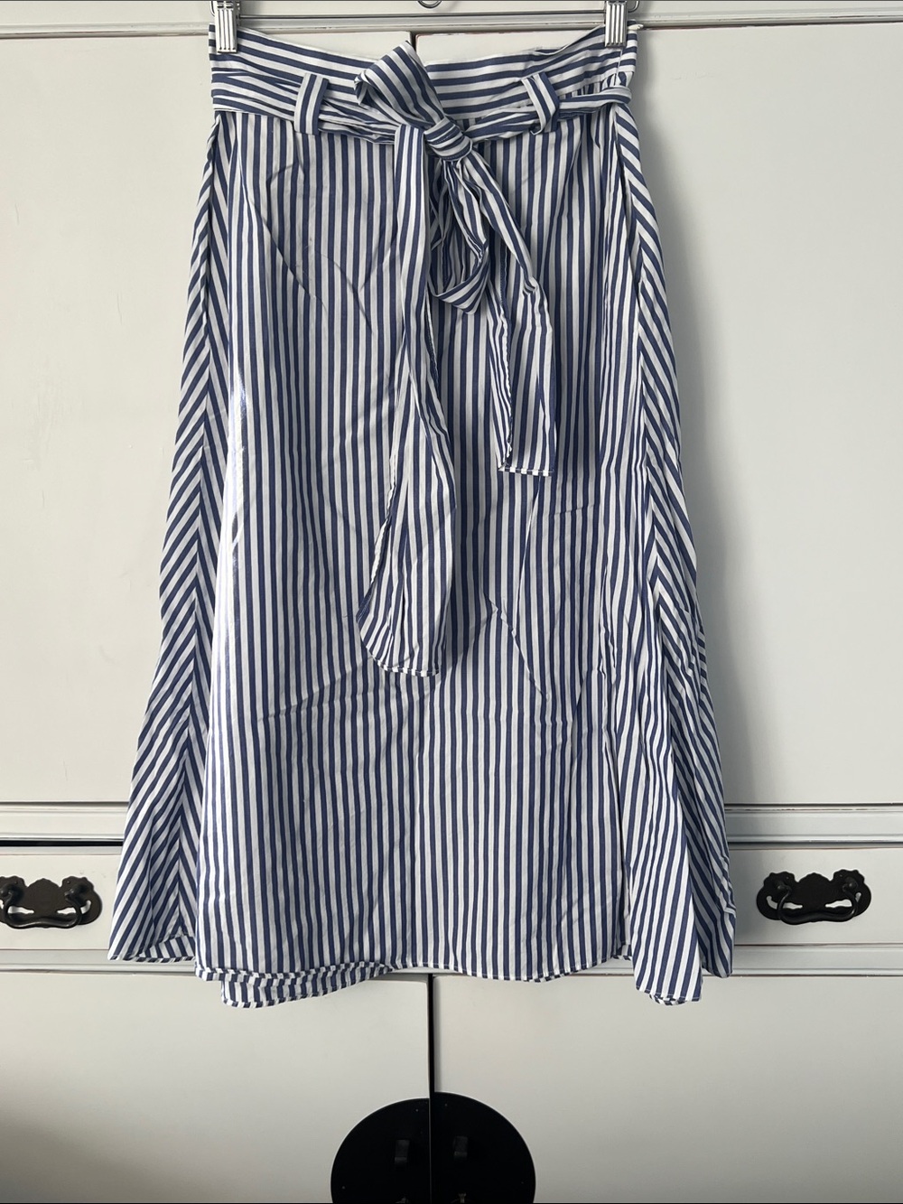 Zara Blue and White Vertical-Stripe Tie-Waist Midi full Skirt
